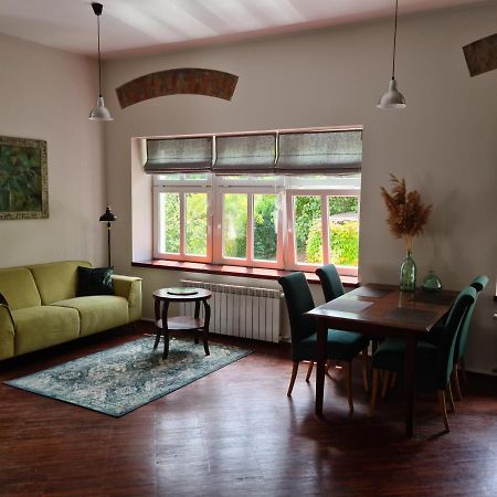 Apartament W Starej Szkole Apartment Srebrna Gora Ngoại thất bức ảnh